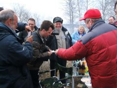 Покера на дурачка не возьмёшь !