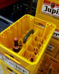 Ящик для переноски пива