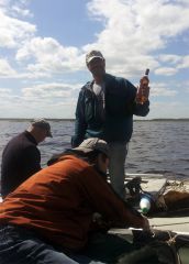 Денис рекламирует здоровый образ жизни