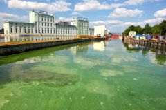 Волховская ГЭС (цветет и пахнет)