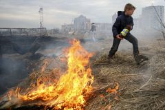 Юные волонтёры