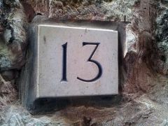 Тринадцать