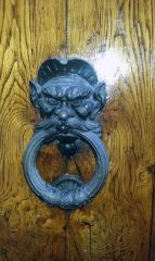 Дверная ручка