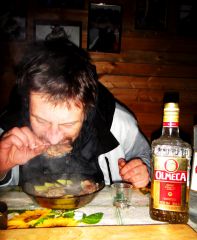 Отдыхаем   жрем шулюмчик