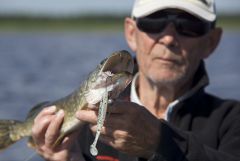 Папа со щукарем