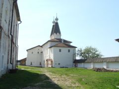 Надвратная церковь