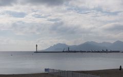 Канны, вид с набережной