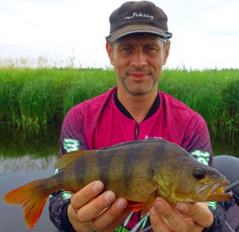 Макс и окунек на 800