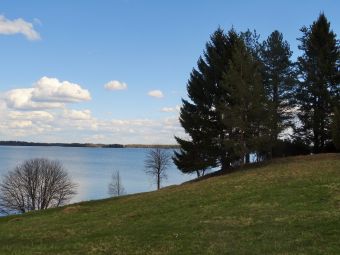 где то далеко..