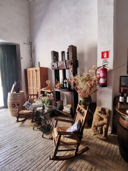 Винодельня  Vins Nadal