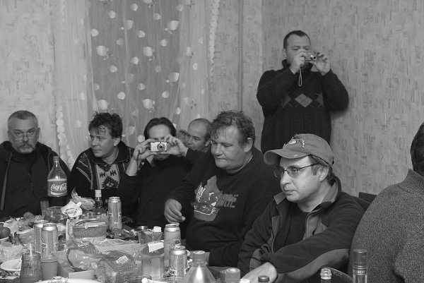 Слева-направо.  Стас Пашкевич, Покер, Кальчо, Юлик, Бармалей, ?, Габелев