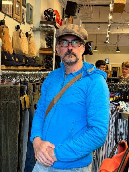 Кепку берем