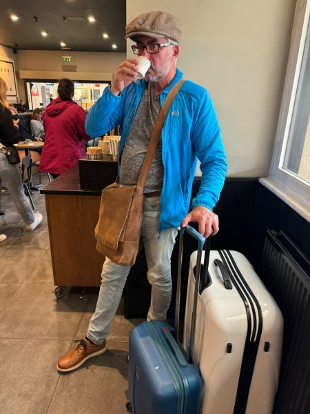 С новым чемоданом домой