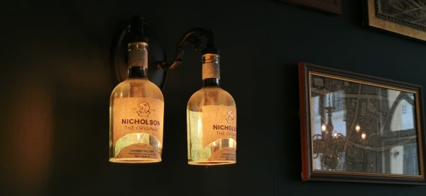 Забавные лампы из бутылок