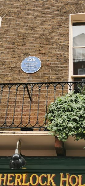 На Бейкер стрит - музей Шерлока Холмса