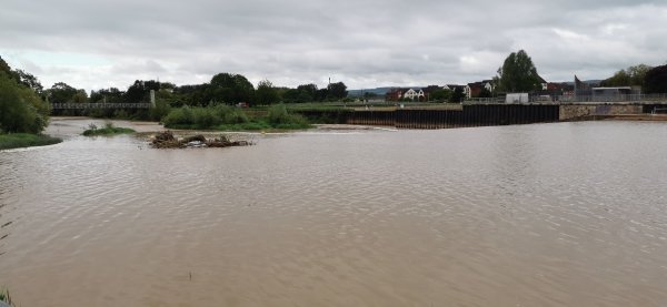 Река Экс после дождя