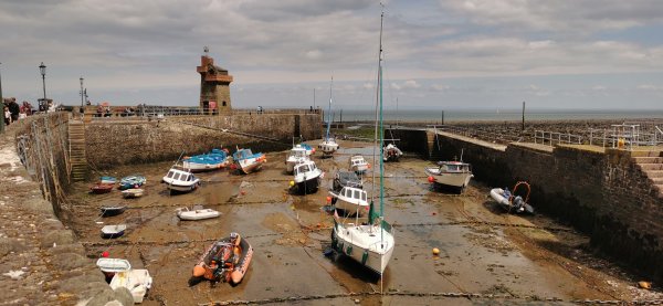 Все лодки на грунте