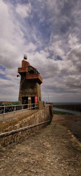 Маячок или просто башня (Rhenish Tower)