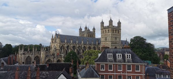 Погода неплохая, в прогнозе дожди