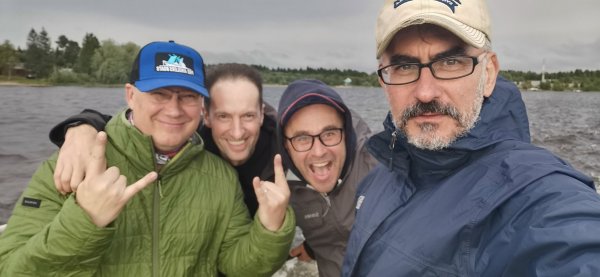 Никого на берегу не оставили