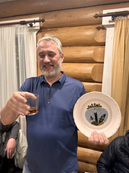 С днем рождения Геодеза!