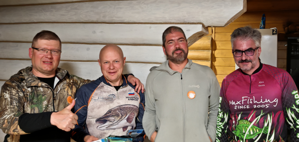 Кемпинг / Denis. - 5